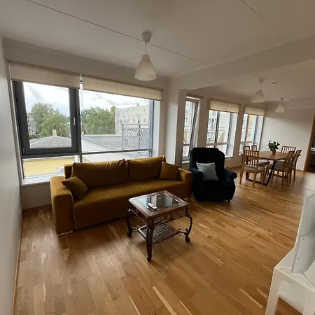 Raatuse 85 Deluxe Appartement Tartu
