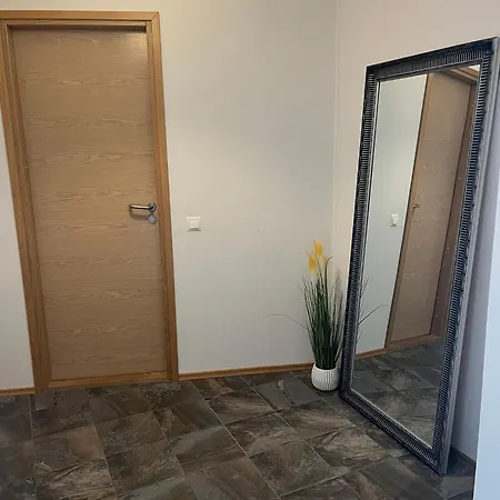 Raatuse 85 Deluxe Appartement