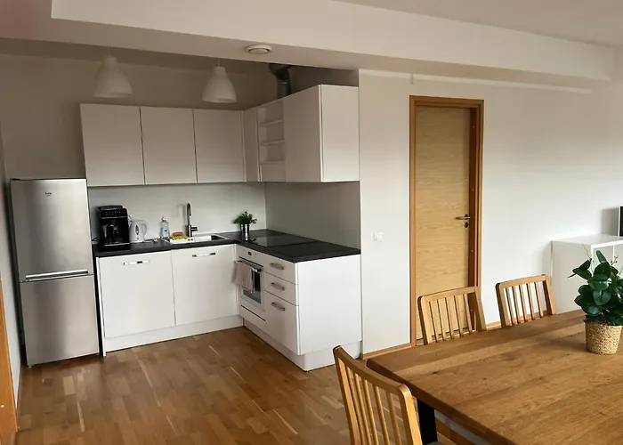 Raatuse 85 Deluxe * Tartu